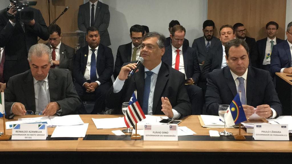 “Fundeb é vital para o país”, defende Flávio Dino em Fórum de Governadores