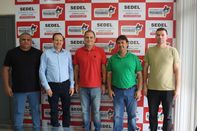 Deputado Márcio Honaiser, Prefeitura e Associação Atlética buscam apoio para o futsal de Balsas