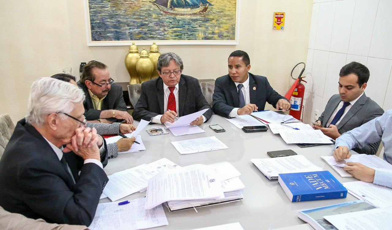 Comissão de Orçamento da Câmara analisa LDO de São Luís