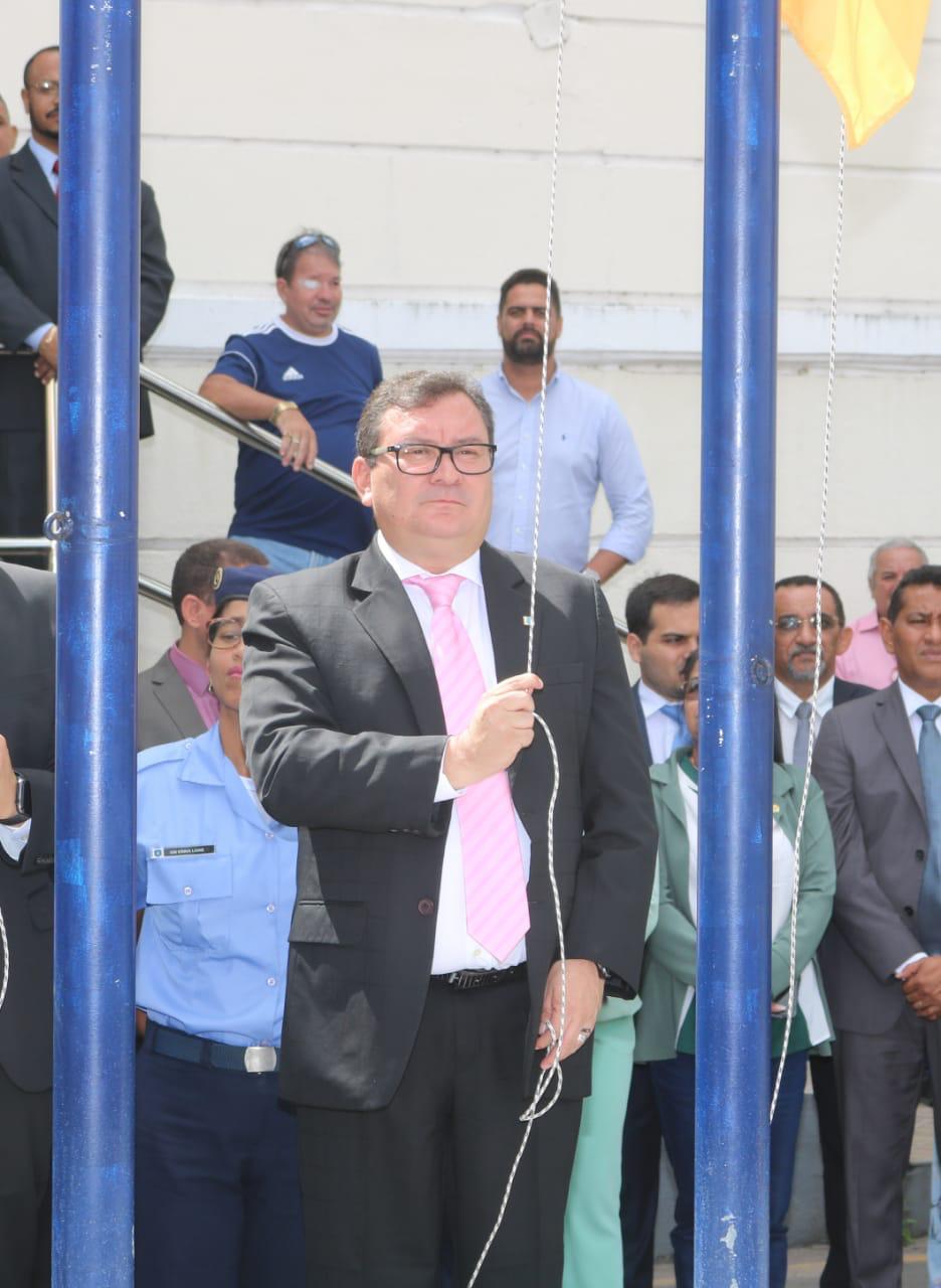 Ivaldo Rodrigues representou o prefeito na abertura dos trabalhos legislativos na Câmara de Vereadores de São Luís