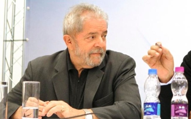 STF suspende transferência de Lula para presídio de São Paulo