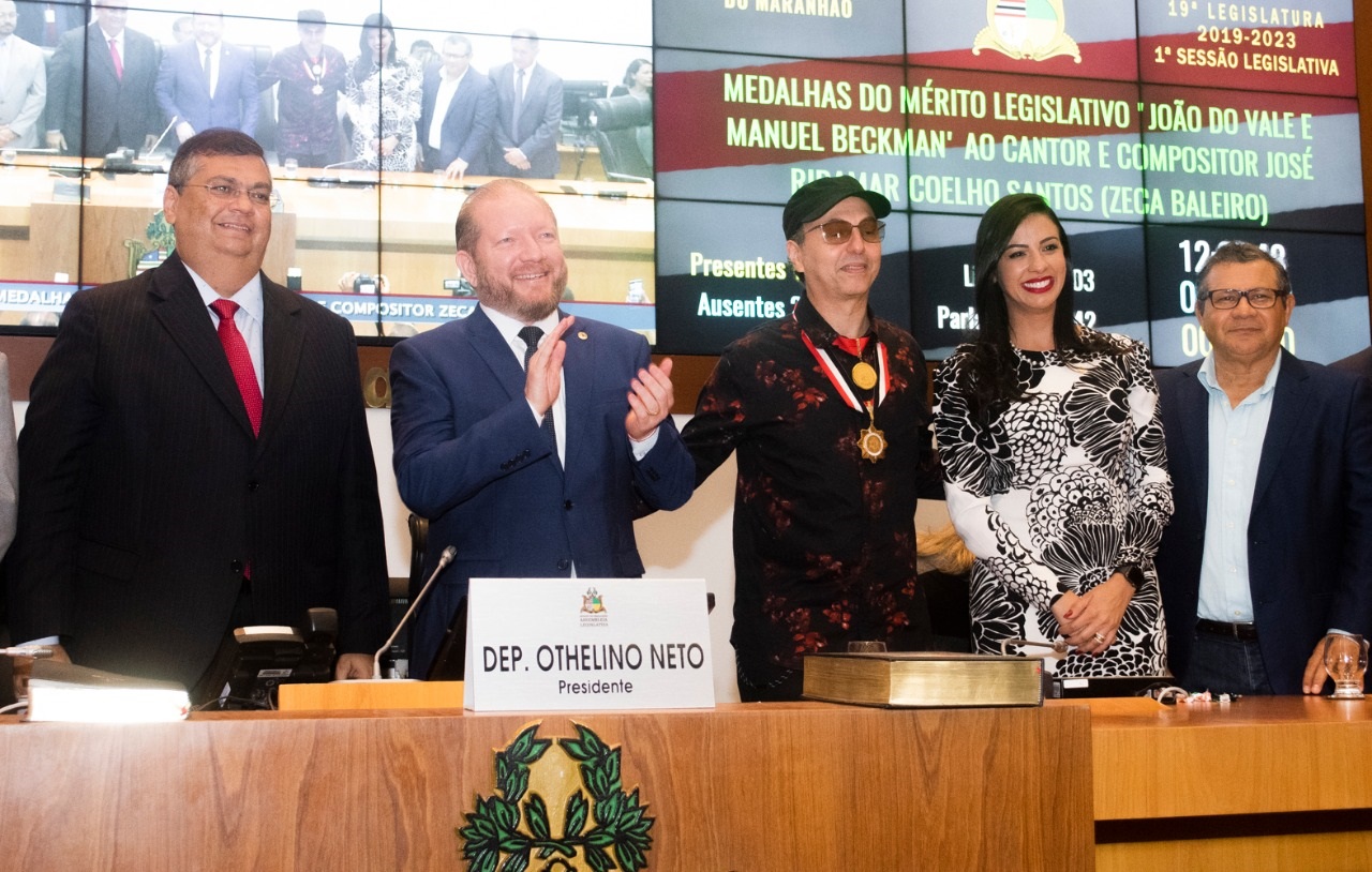 Assembleia homenageia Zeca Baleiro com as Medalhas ‘Manuel Beckman’ e ‘João do Vale’
