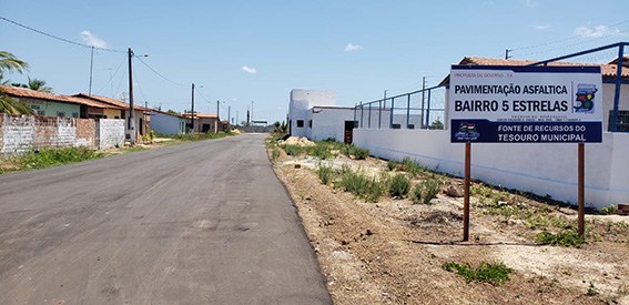 Prefeitura de Santa Rita recupera ruas com recursos próprios