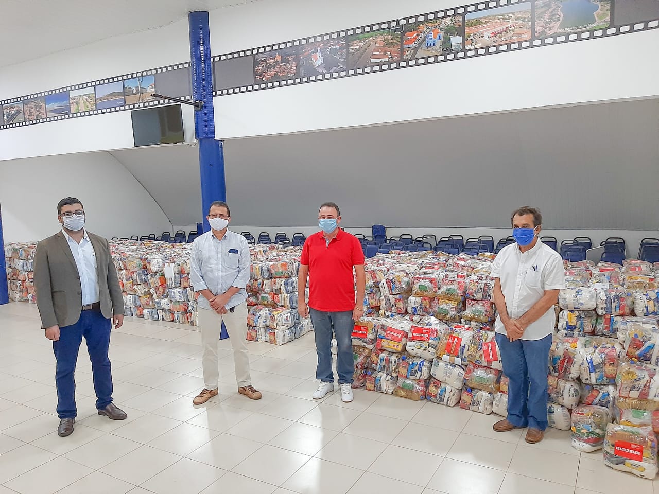 Weverton pede à CNI e consegue 75 toneladas de alimentos que a Famem distribuirá para municípios
