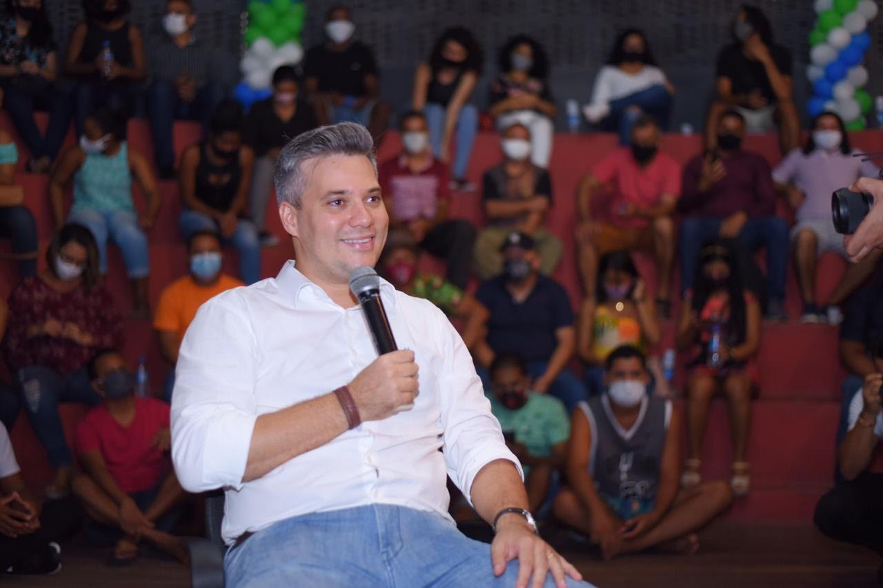 Neto Evangelista inicia rodada de conversa com jovens pelos bairros de São Luís