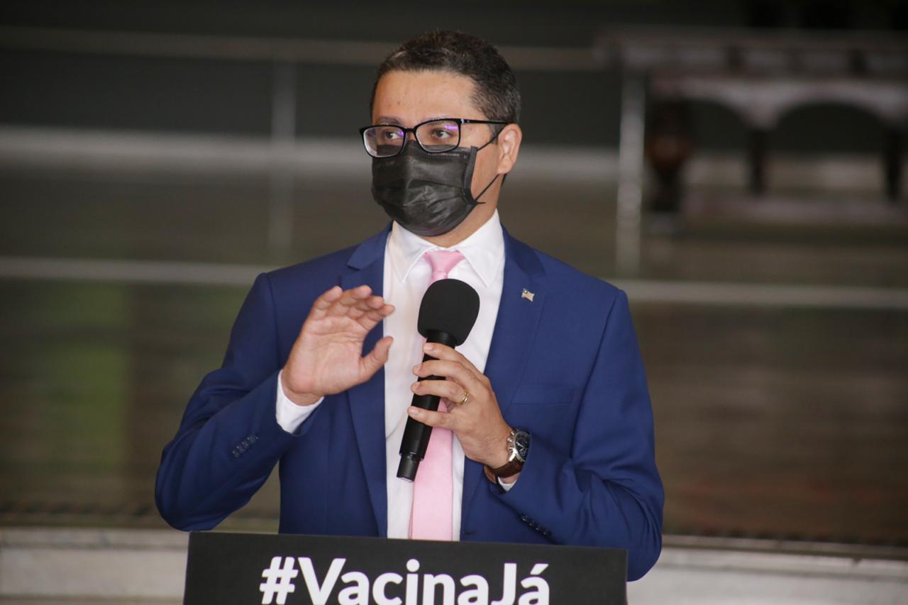 Objetivo é imunizar o quanto antes toda população, afirma secretário Carlos Lula sobre vacinação contra Covid-19…