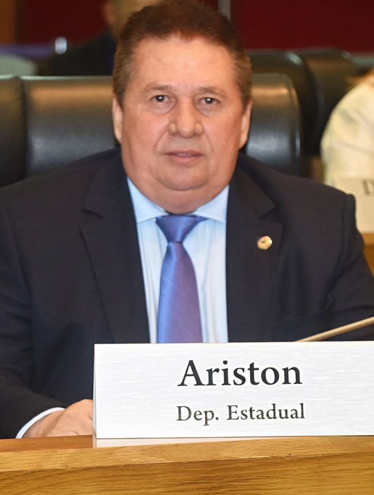 Ariston Ribeiro assume definitivo como deputado na Assembleia…