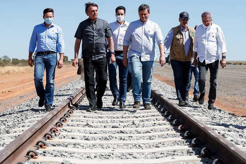 Governo Federal anuncia que o Maranhão vai ganhar 2.600 quilômetros de novas ferrovias…