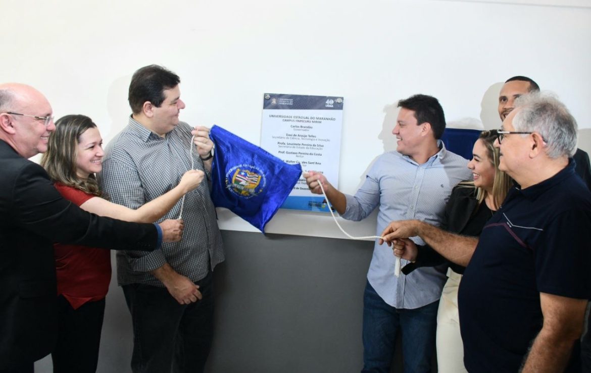 Felipe Camarão participa da inauguração do Campus da UEMA em Itapecuru-Mirim…
