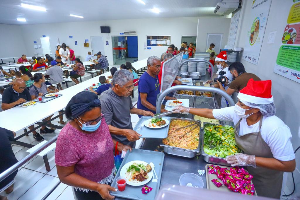 No Maranhão, 170 ‘Restaurantes Populares’ garantem ceia natalina de qualidade a 45 mil maranhenses: “Natal na mesa de todos”, diz governador Brandão…