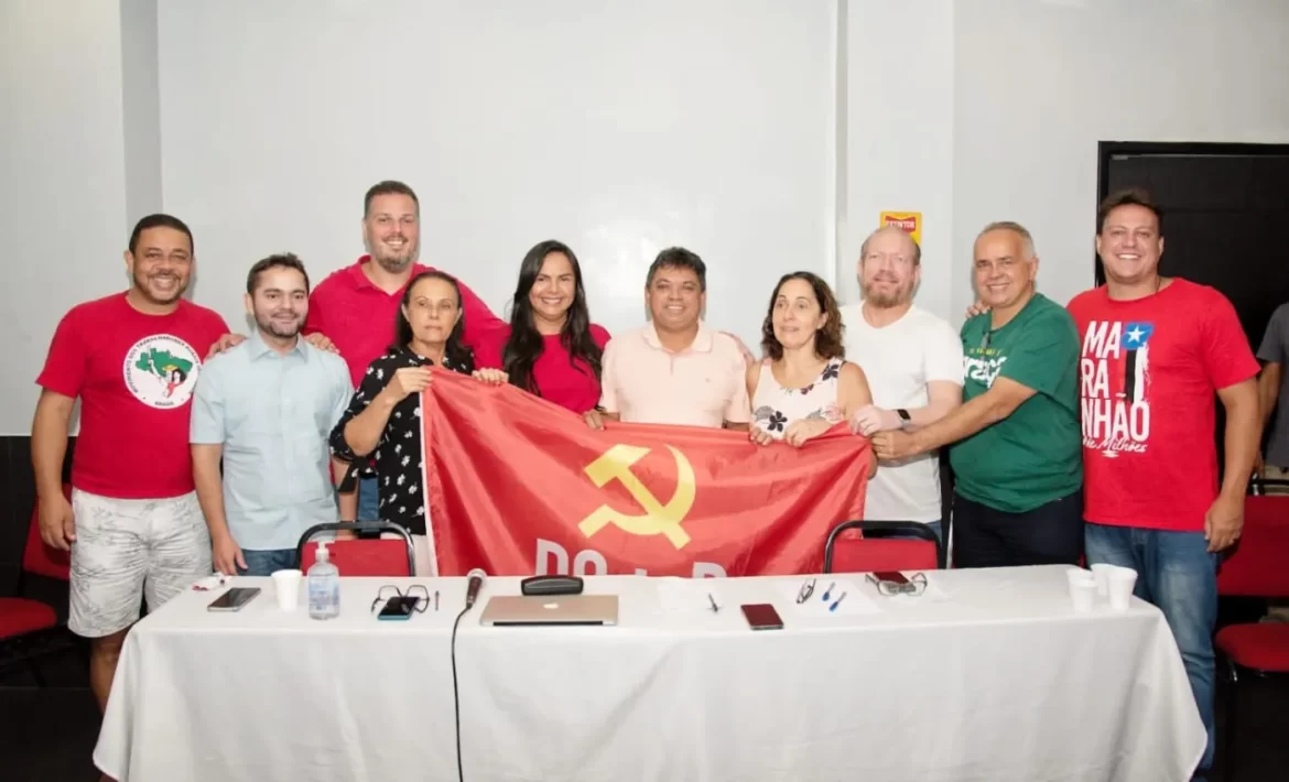 PCdoB – Othelino participa de reunião do partido para balanço das eleições no Maranhão…
