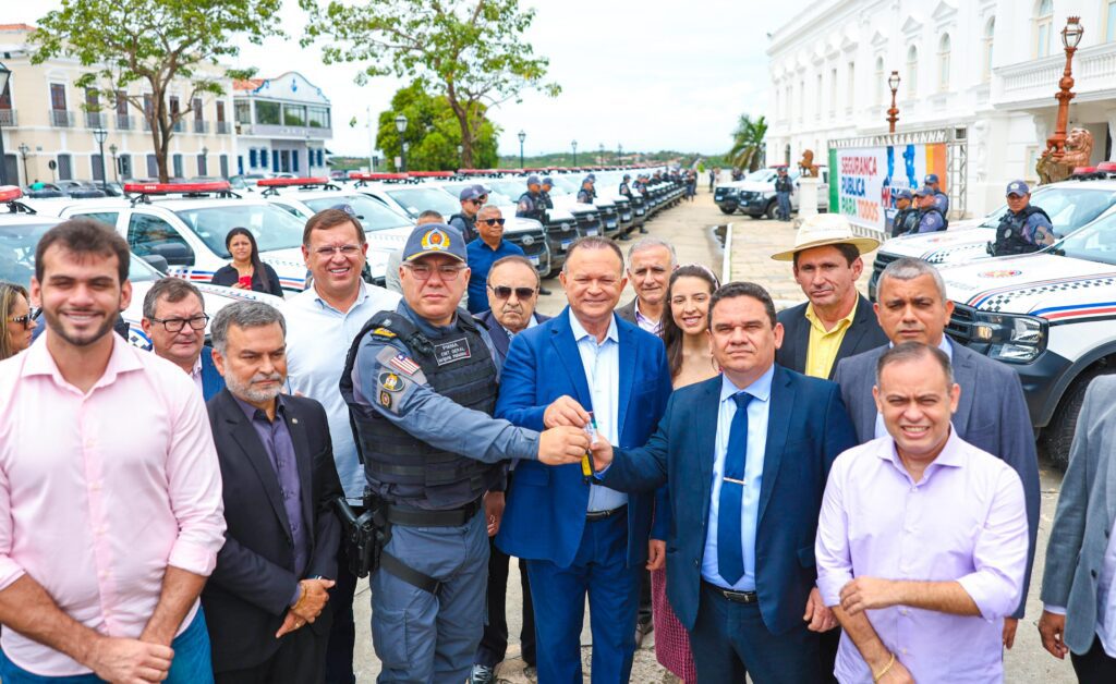 Brandão reforça segurança pública com a entrega de 63 novas viaturas para a Polícia Militar…