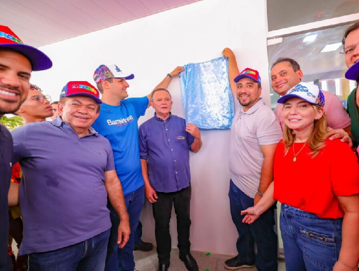 Iracema Vale participa da entrega de importantes obras em Barreirinhas…