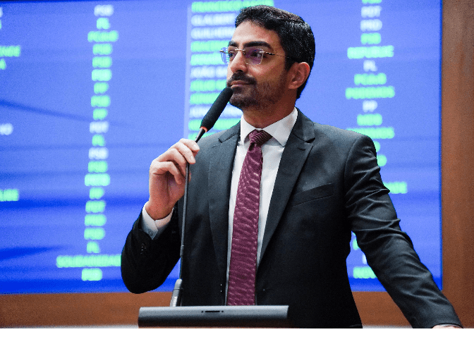 Florêncio Neto rebate críticas da oposição ao programa ‘Tô Conectado’ do Governo do Estado