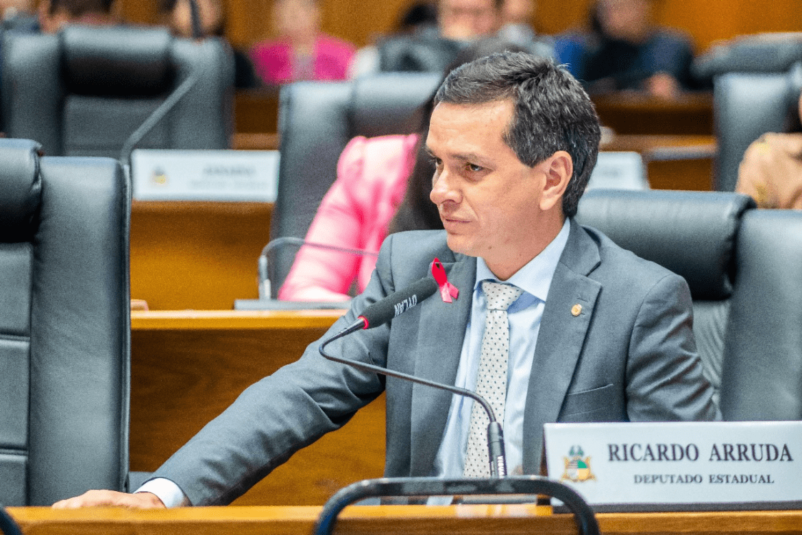 Ricardo Arruda enumera ações históricas do governador Brandão para as  mulheres ao contrapor acusação da oposição…