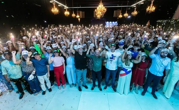 Dr. Julinho anuncia apoio para Júlio Filho e Fábio Macêdo…