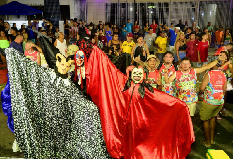 Blocos tradicionais marcam o terceiro dia do Carnaval em Ribamar…