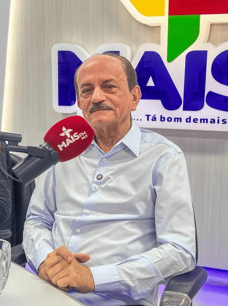 “São José de Ribamar paga um dos maiores salários do país para os professores”, afirma Dr.Julinho…